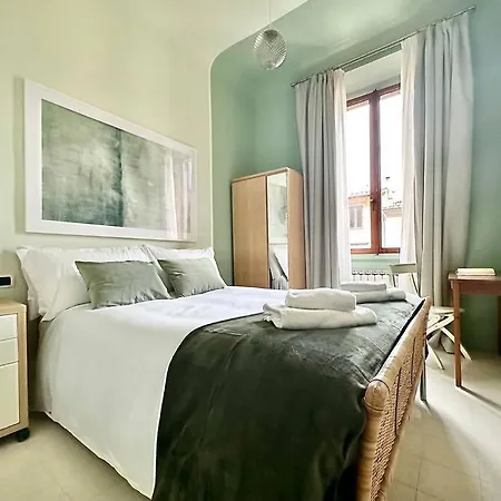Guest house Raffaelli Travel Close San Frediano Florence