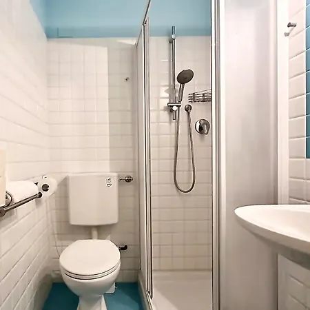 Guest house Raffaelli Travel Close San Frediano Florence